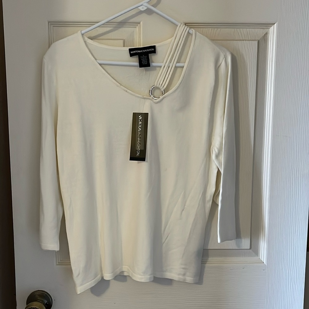 Norton McNaughton Large white 3/4 shirt.